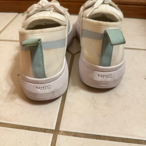 Nike Court Vision Alta TXT white - Picture 8 of 13